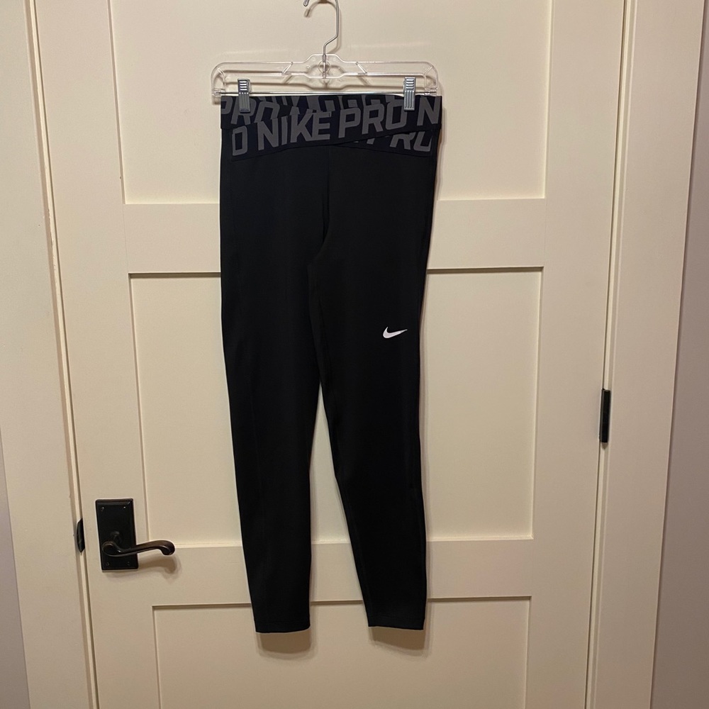 Nike Pro Dri- Fit Leggings Intertwist